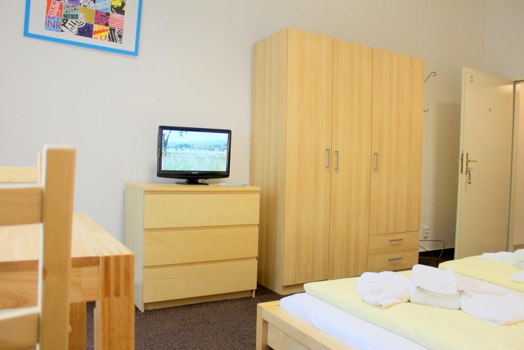 Pension Central Hostel ברלין מראה חיצוני תמונה