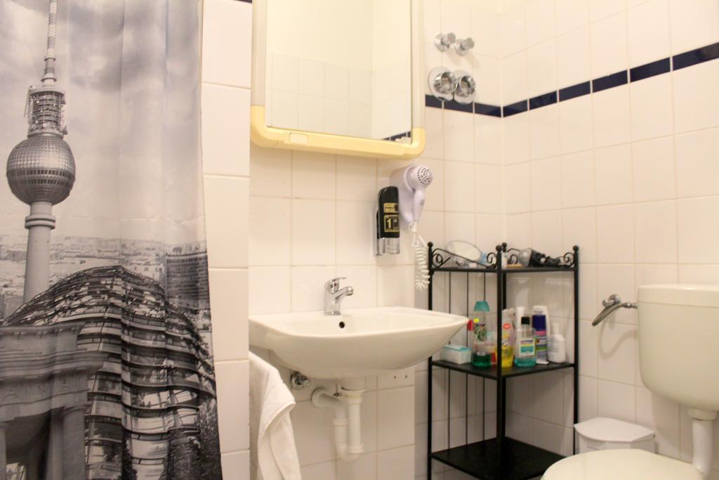 Pension Central Hostel ברלין מראה חיצוני תמונה
