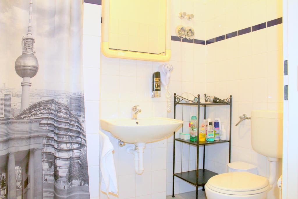Pension Central Hostel ברלין מראה חיצוני תמונה