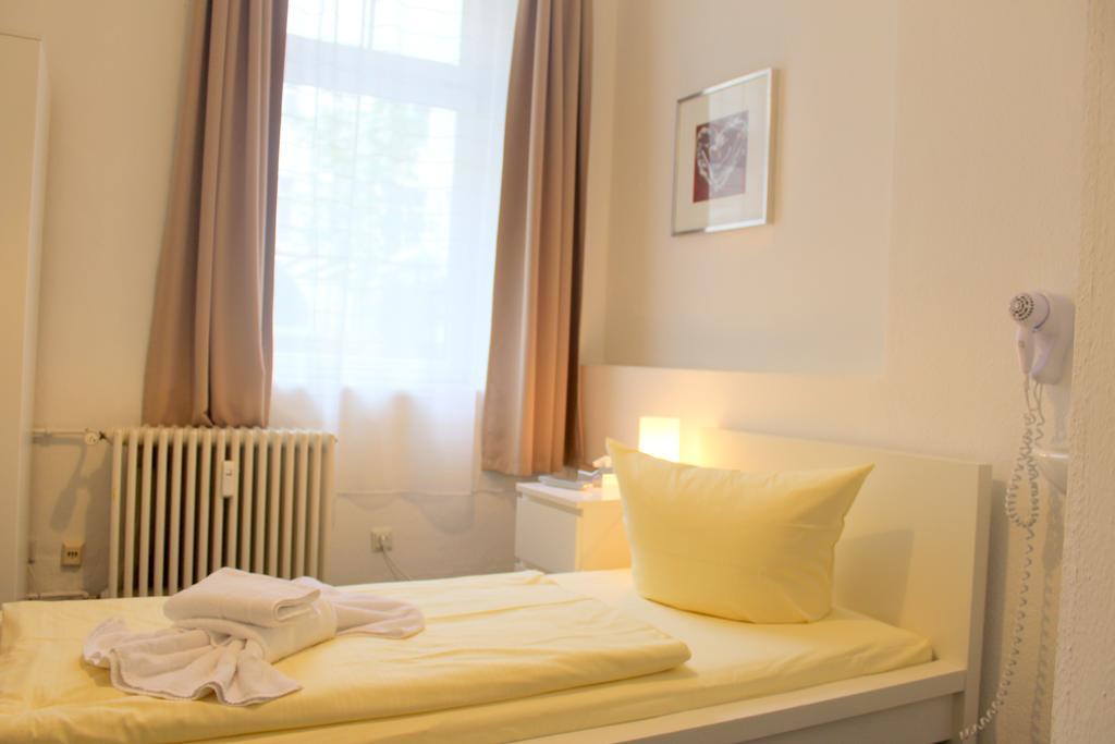 Pension Central Hostel ברלין מראה חיצוני תמונה