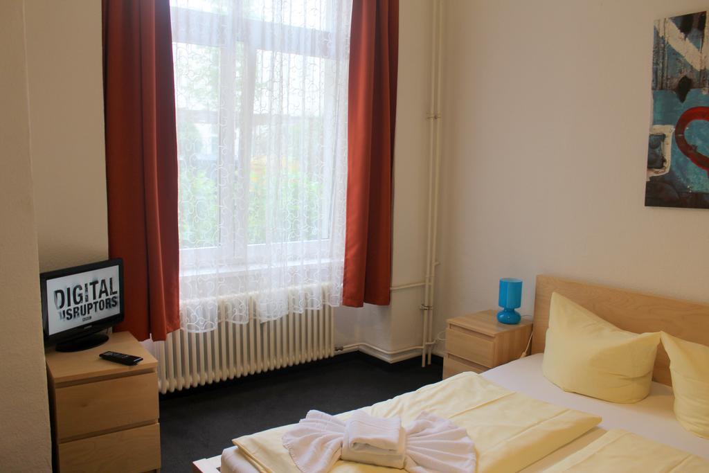 Pension Central Hostel ברלין מראה חיצוני תמונה